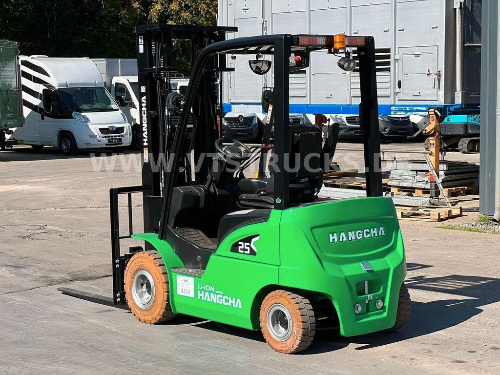 Forklift- Photo 7