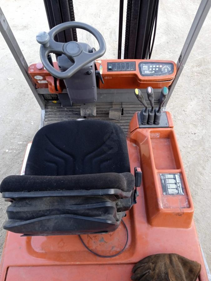 Electric forklift CBE16T CBE16T- Photo 7