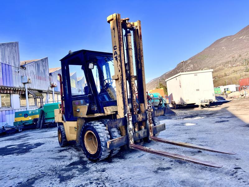 Electric forklift Chariot élévateur V80C Chariot élévateur V80C- Photo 5