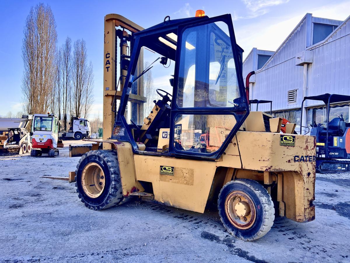 Electric forklift Chariot élévateur V80C Chariot élévateur V80C- Photo 2