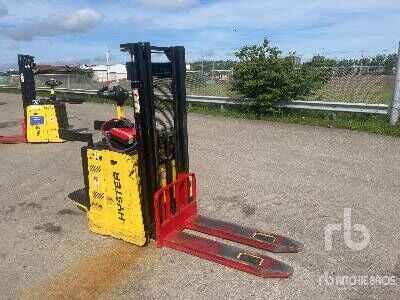 Electric forklift S1.5S (Inoperable) S1.5S (Inoperable)- Photo 4