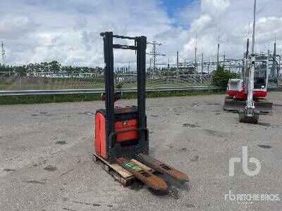 Pallet truck L16 L16- Photo 4