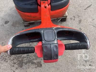 Pallet truck L16 L16- Photo 8