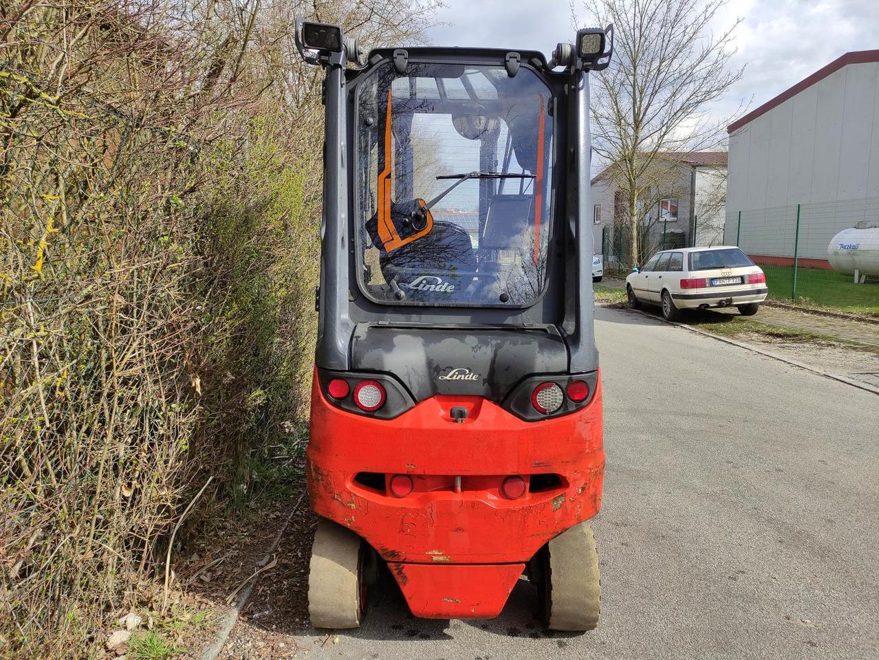 Forklift E30H-01/600-387 E30H-01/600-387- Photo 4