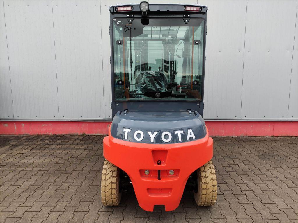 Forklift 8FBMT50 8FBMT50- Photo 4