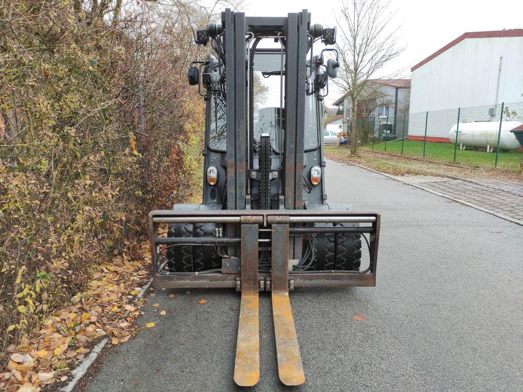 Forklift E50HL-01/600-388 E50HL-01/600-388- Photo 3