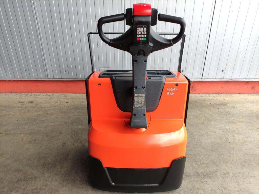 Pallet truck LWE200 LWE200- Photo 4