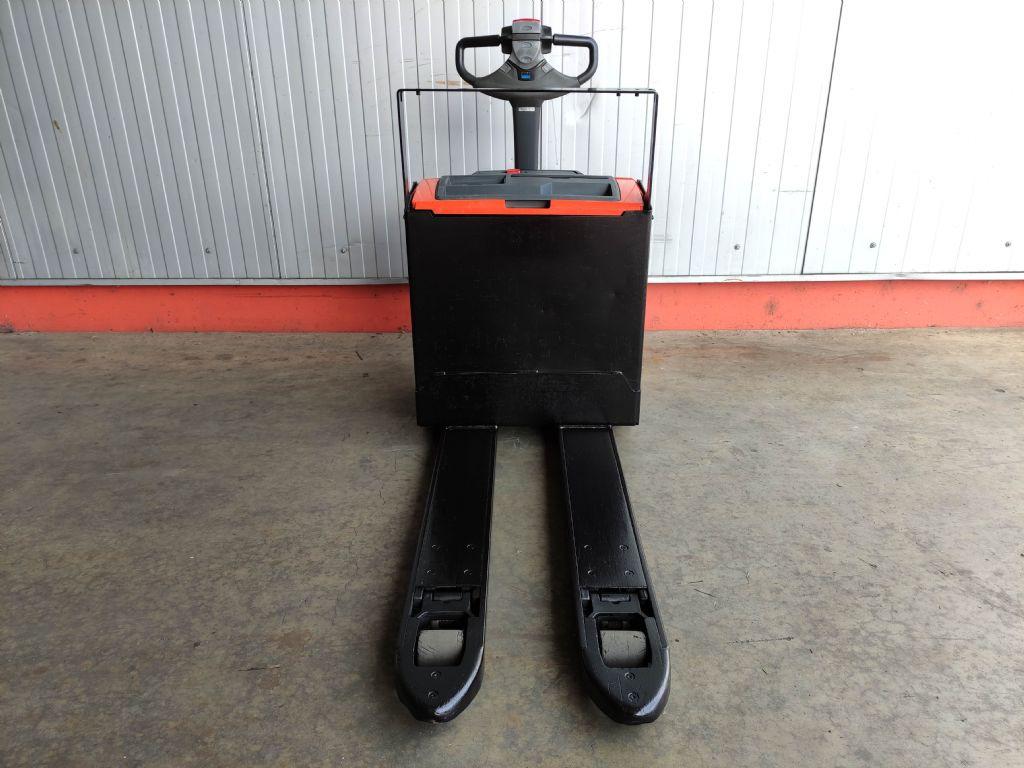 Pallet truck LWE200 LWE200- Photo 3