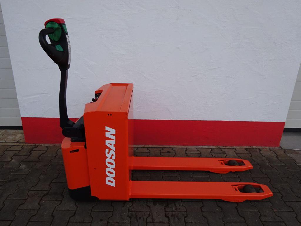 Pallet truck LEDH18 LEDH18- Photo 2