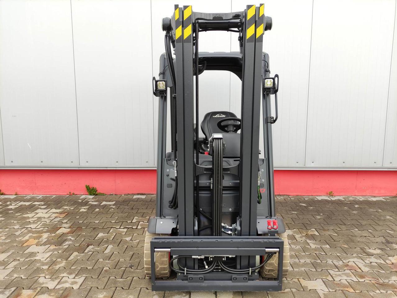 Forklift E20PL-02-386-EVO *Batterie NEU* E20PL-02-386-EVO *Batterie NEU*- Photo 2