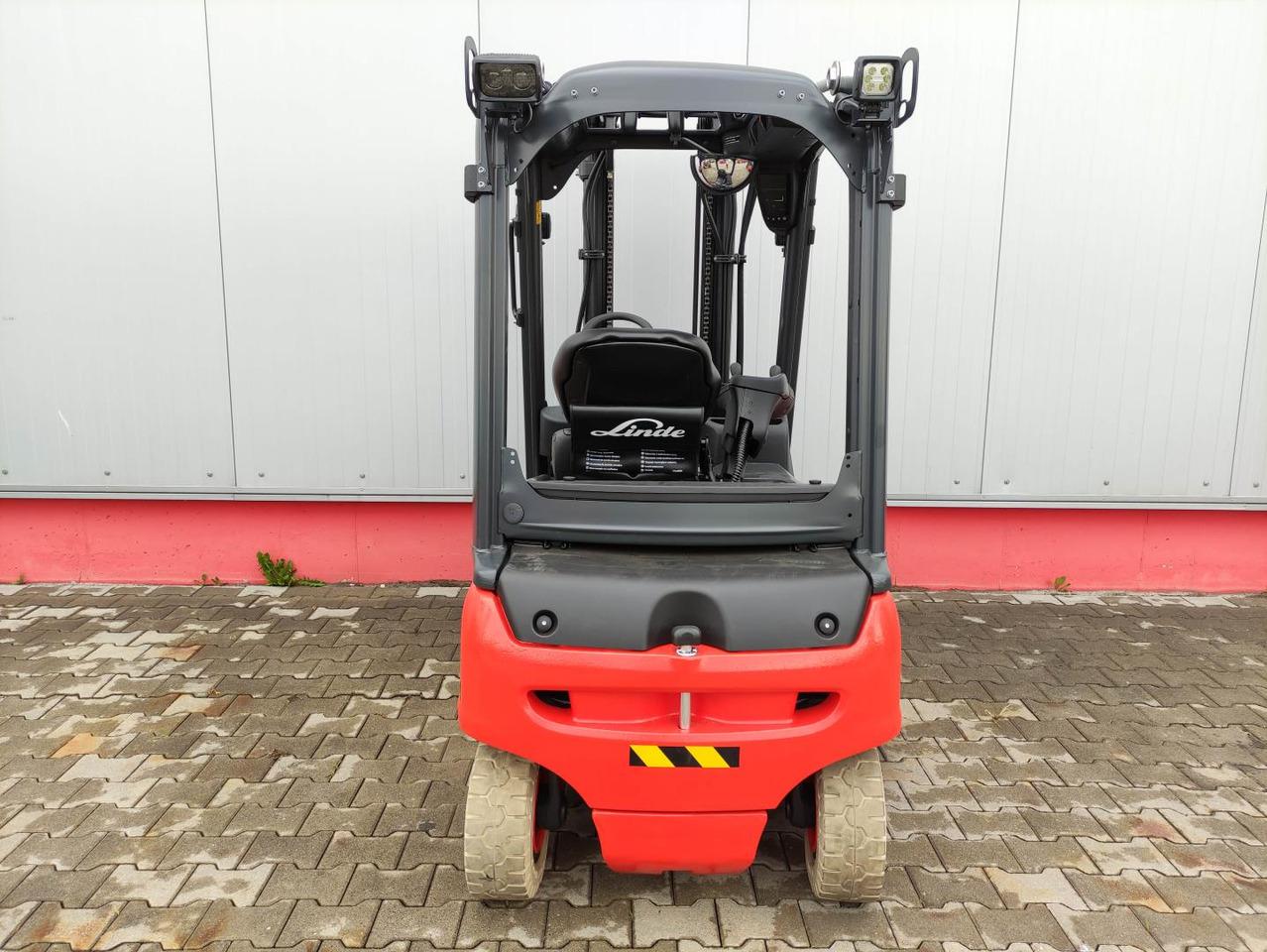 Forklift E20PL-02-386-EVO *Batterie NEU* E20PL-02-386-EVO *Batterie NEU*- Photo 3