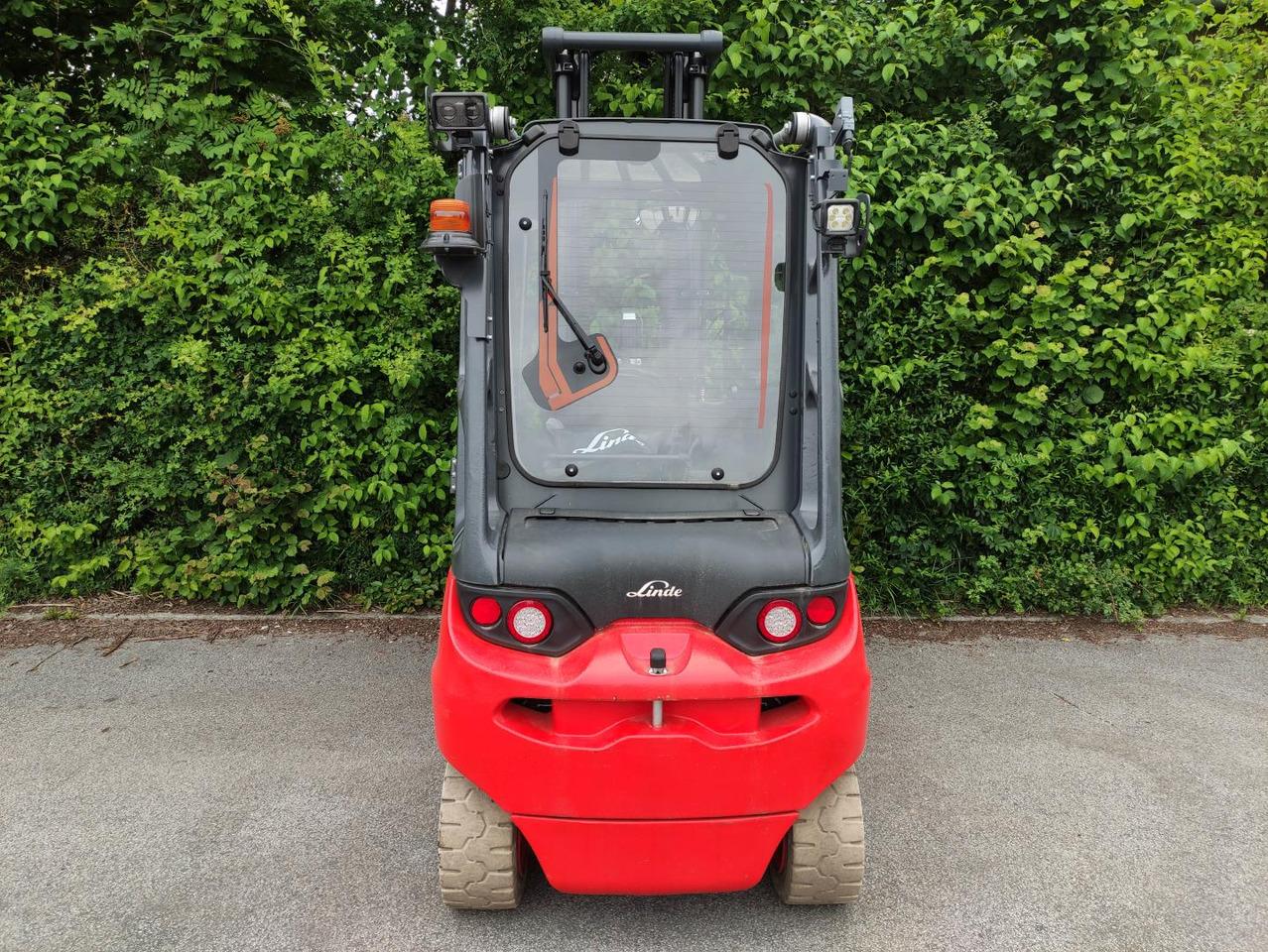 Forklift E35L E35L- Photo 4