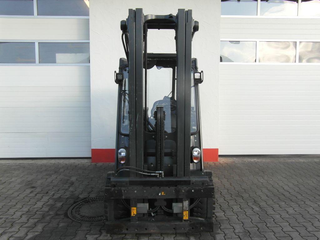 Forklift E35L-387-01 E35L-387-01- Photo 3