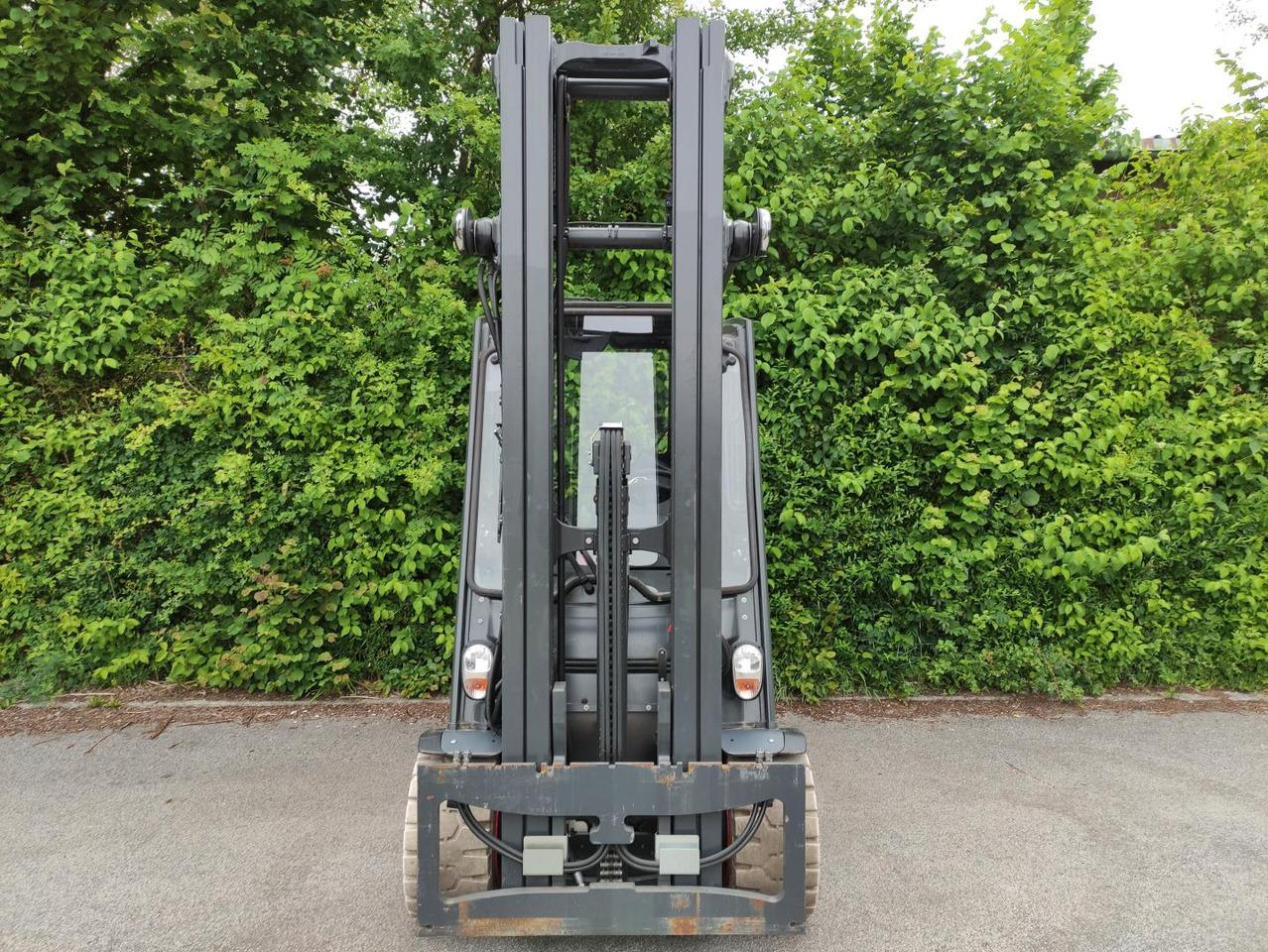 Forklift E35L E35L- Photo 3