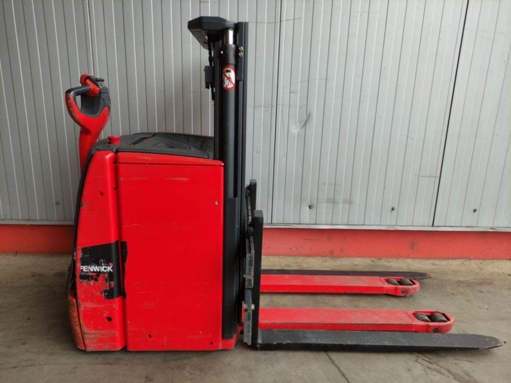 Stacker L16-1173 L16-1173- Photo 2