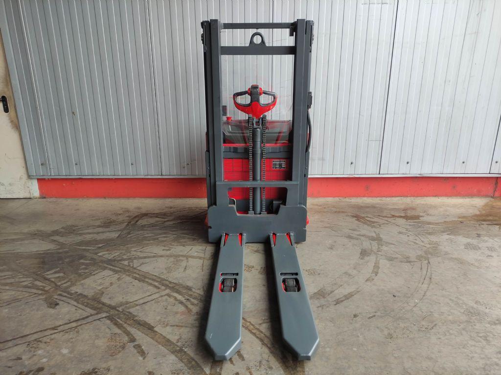 Stacker L16i-1173 L16i-1173- Photo 3