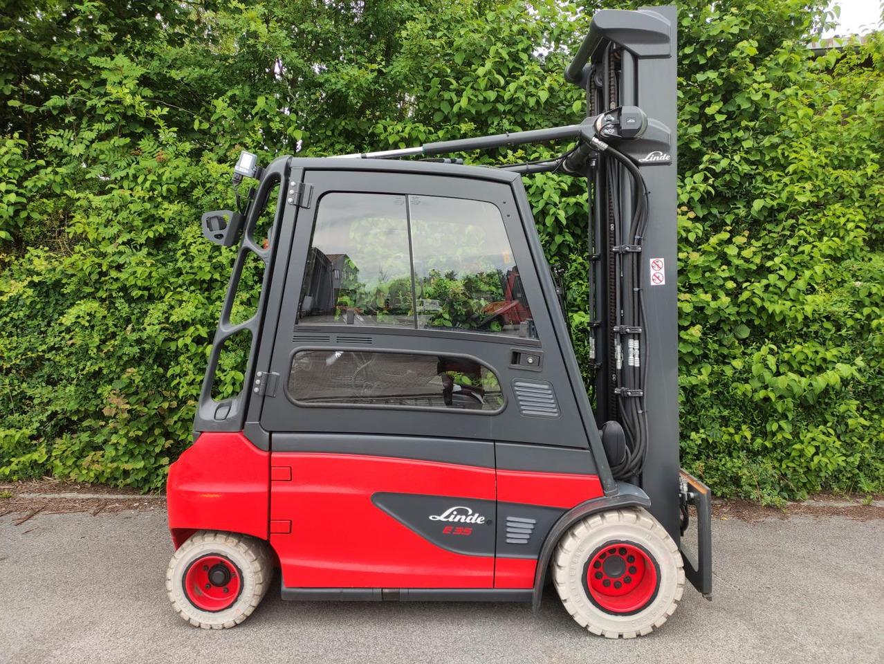 Forklift E35L E35L- Photo 2