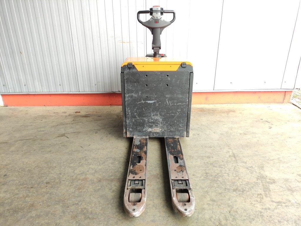 Pallet truck LPE240 LPE240- Photo 2