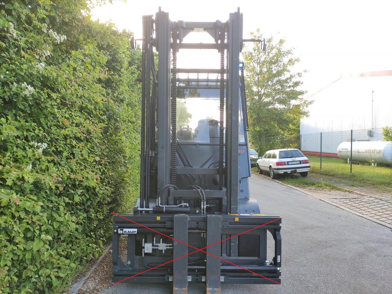 Forklift E60-01-1279 E60-01-1279- Photo 3