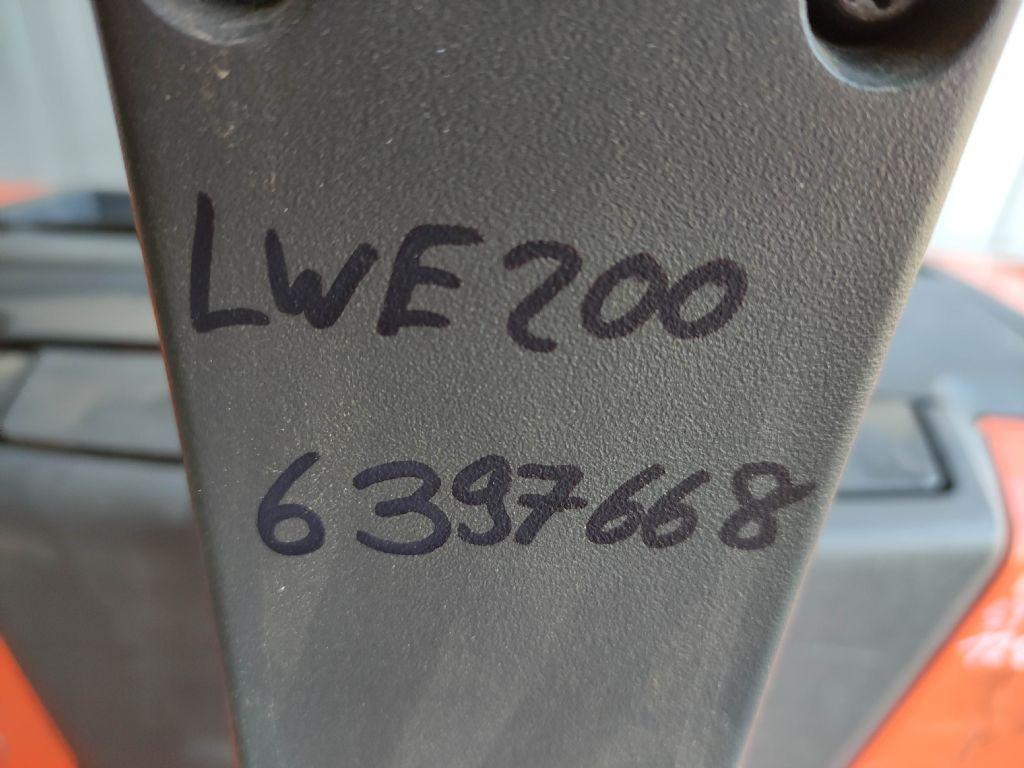 Pallet truck LWE200 LWE200- Photo 5