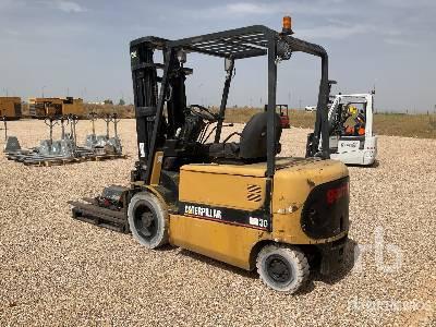 Electric forklift EP30KPAC (Inoperable) EP30KPAC (Inoperable)- Photo 2