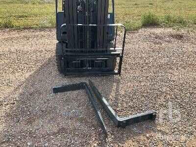 Electric forklift Q02L25CU Q02L25CU- Photo 7