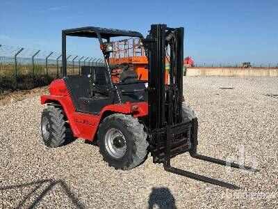 Electric forklift TH30-21 4x4 TH30-21 4x4- Photo 4