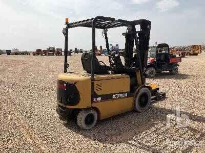 Electric forklift EP30KPAC (Inoperable) EP30KPAC (Inoperable)- Photo 3