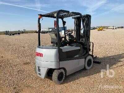 Electric forklift Q02L25CU Q02L25CU- Photo 3