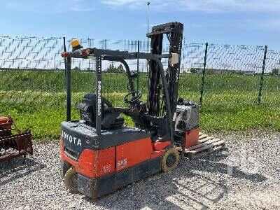 Electric forklift 77FBEF15 1200 kg (Inoperable) 77FBEF15 1200 kg (Inoperable)- Photo 4