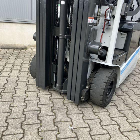 Wózek widłowy elektryczny Unicarriers A1N1L15Q Unicarriers A1N1L15Q- Photo 6