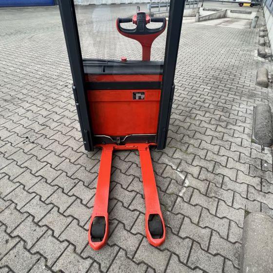 Stacker Linde L10 (379) Linde L10 (379)- Photo 2