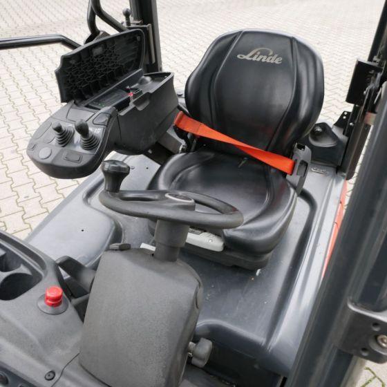 Electric forklift Linde E16 (386-02) EVO Linde E16 (386-02) EVO- Photo 4