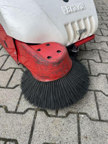 Industrial sweeper RCM Brava 500 RCM Brava 500- Photo 3