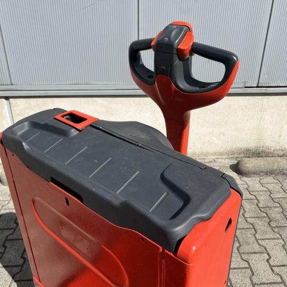 Pallet truck Linde T16 (1152) Linde T16 (1152)- Photo 10