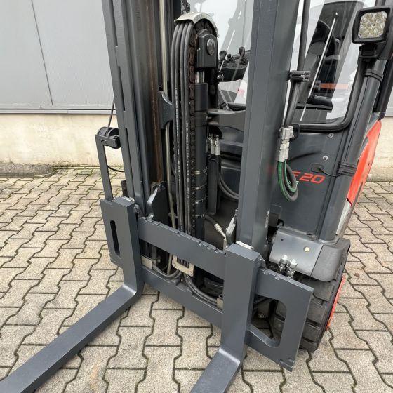 Electric forklift Linde E20L-02 (386) EVO Linde E20L-02 (386) EVO- Photo 6