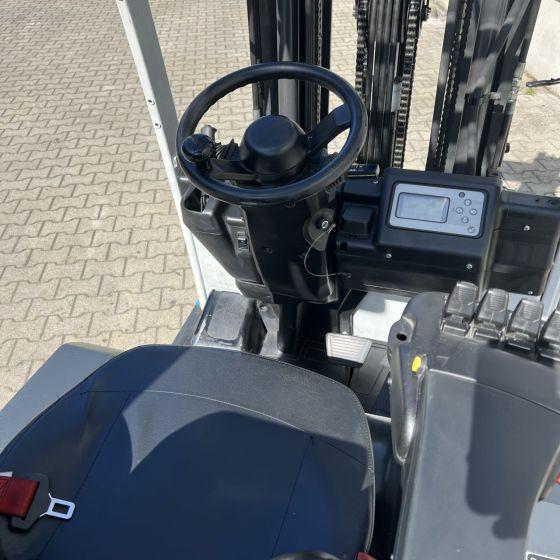 Forklift Unicarriers AG1N1L16Q Unicarriers AG1N1L16Q- Photo 5