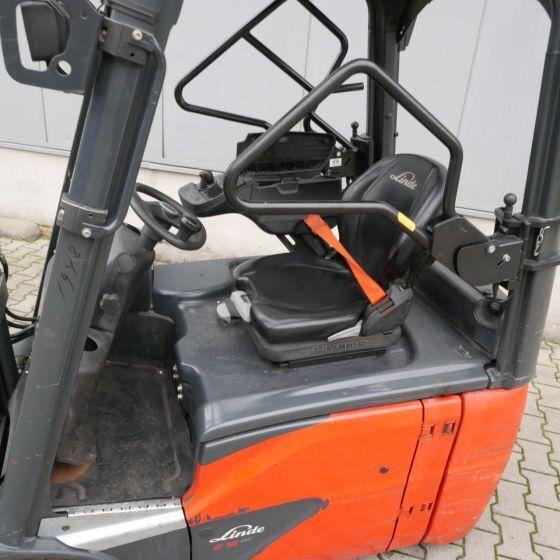 Electric forklift Linde E16 (386-02) EVO Linde E16 (386-02) EVO- Photo 3