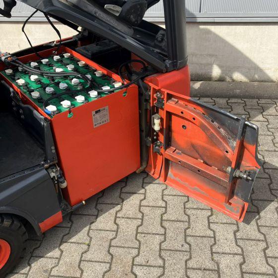 Electric forklift Linde E16C (386-02) EVO Linde E16C (386-02) EVO- Photo 2