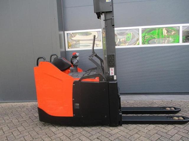 Stacker SPE 160L SPE 160L- Photo 5