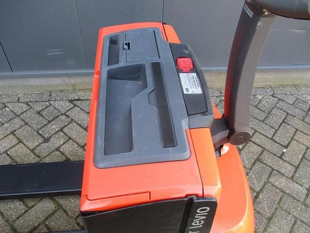 Pallet truck LWE 180 LWE 180- Photo 7