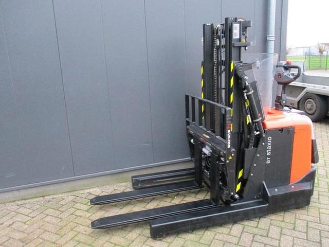 Reach stacker SPE 120 XR SPE 120 XR- Photo 5