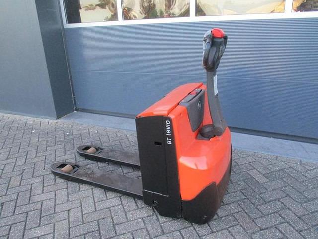 Pallet truck LWE 180 LWE 180- Photo 4