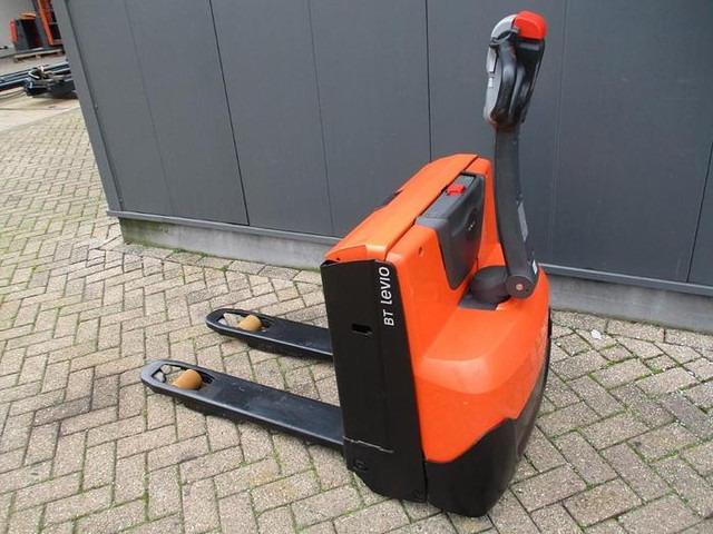 Pallet truck LWE 140 LWE 140- Photo 3