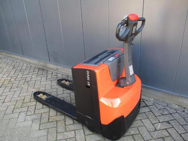 Pallet truck LWE 180 LWE 180- Photo 4