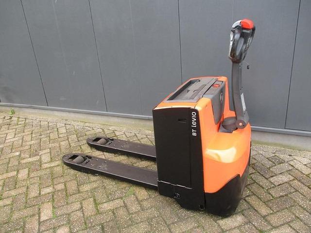 Pallet truck LWE 180 LWE 180- Photo 4