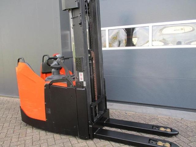 Stacker SPE 160L SPE 160L- Photo 6