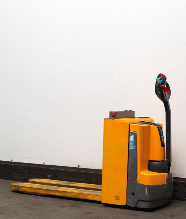 Pallet truck Jungheinrich EJE C20 Jungheinrich EJE C20- Photo 2