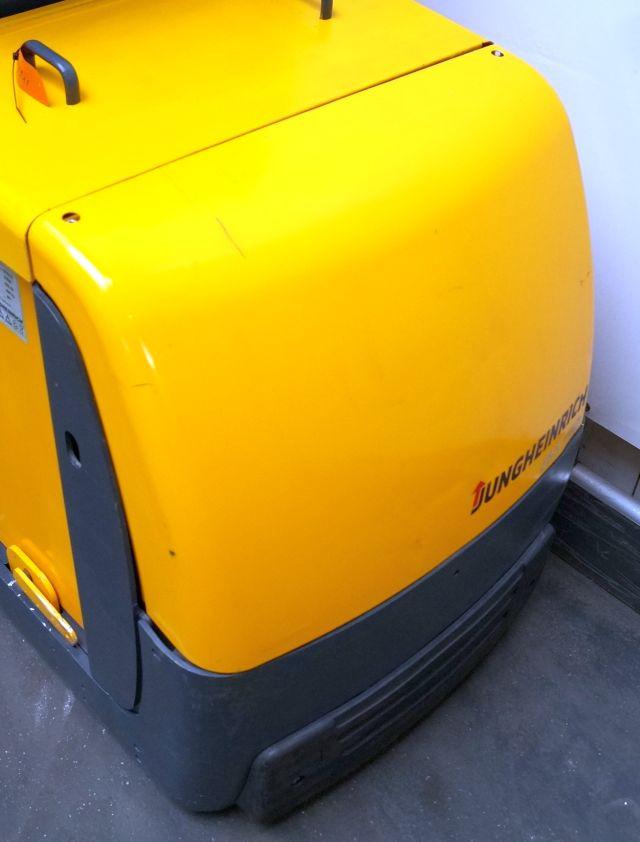 Order picker Jungheinrich EKS110L100E Jungheinrich EKS110L100E- Photo 4