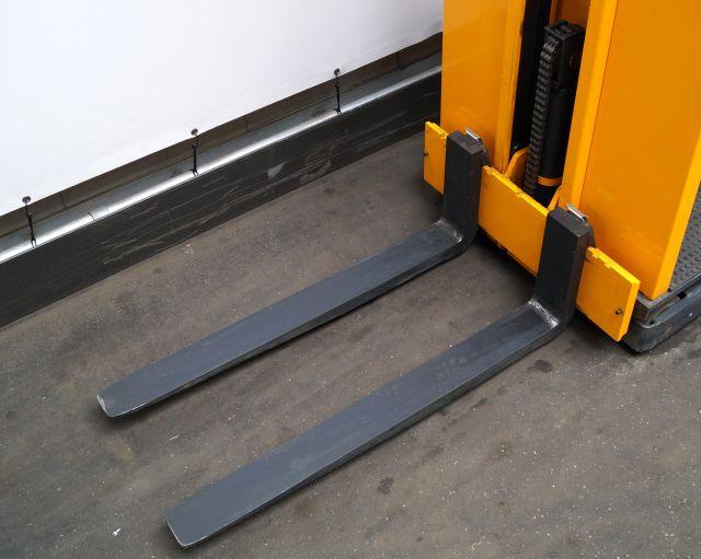 Order picker Jungheinrich EKS110Z160E Jungheinrich EKS110Z160E- Photo 5